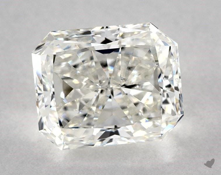 uneven corners - radiant-cut diamonds