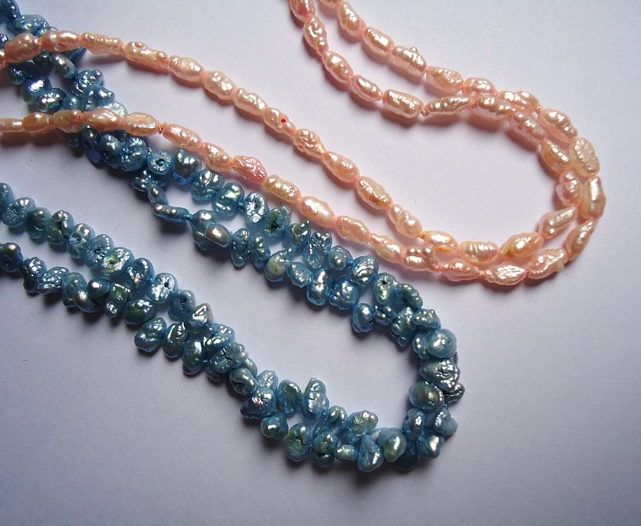 "Rice Krispies" pearls - freshwater cultured pearls