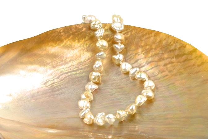 akoya keshi bracelet - keshi pearls and souffle pearls
