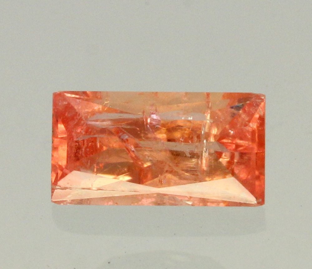 baguette-cut serandite - Canada