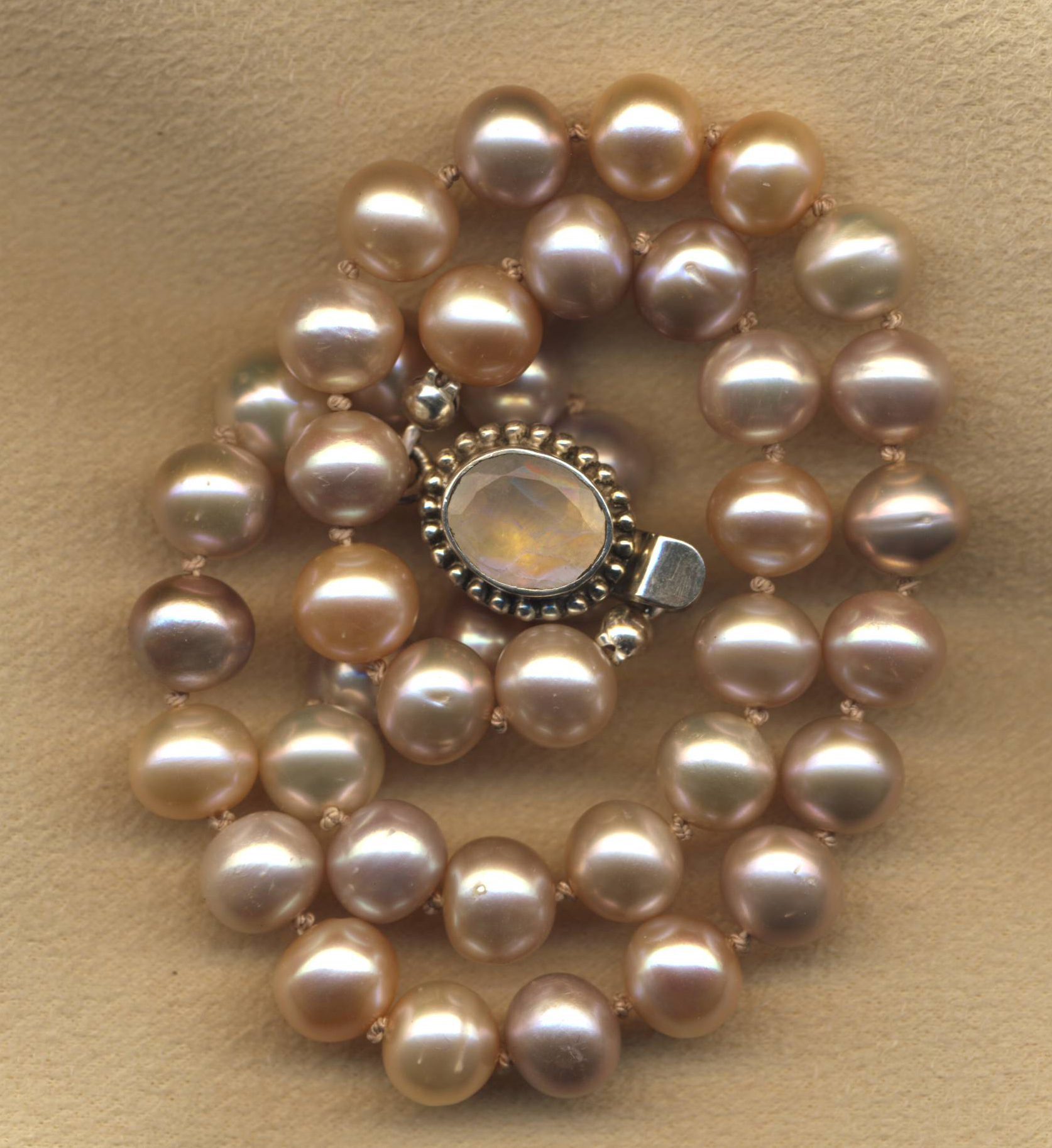 freshwater pearl blemishes - appraising pearls