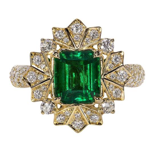 2 ct emerald