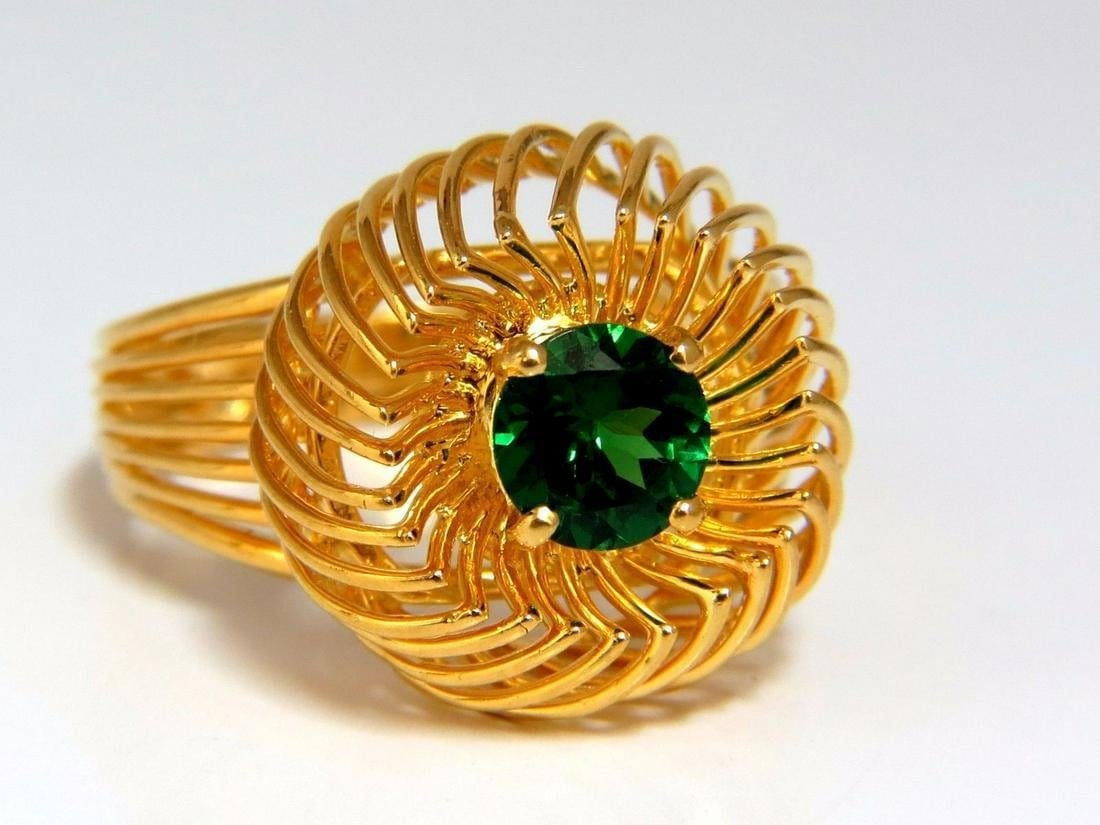 tsavorite ring - how do garnets form