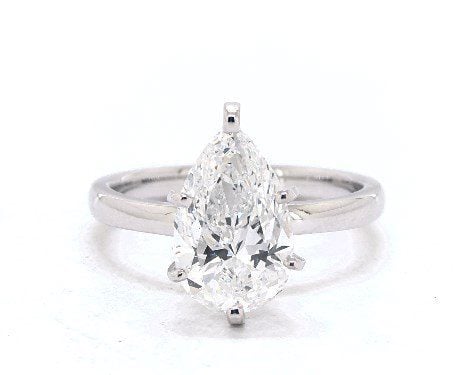 2.5ct pear e color diamond