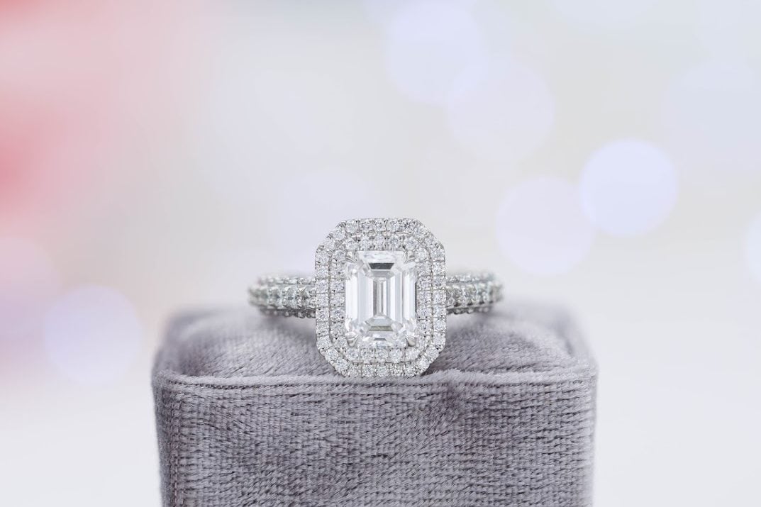 e color emerald cut engagement ring