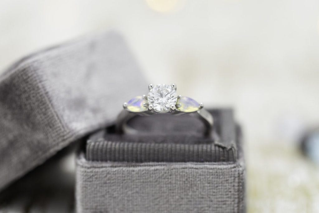 excellent cut diamond engagement ring