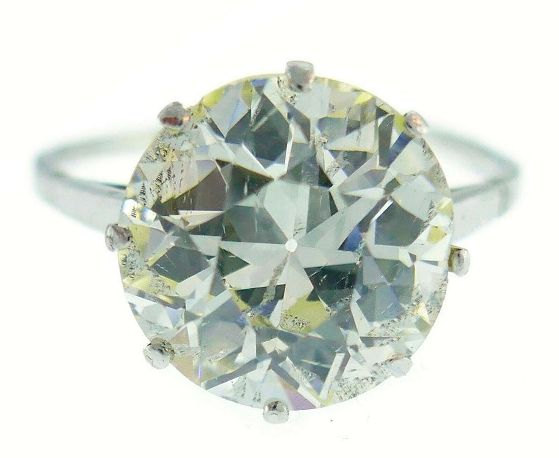 O color OEC diamond in Art Deco platinum ring