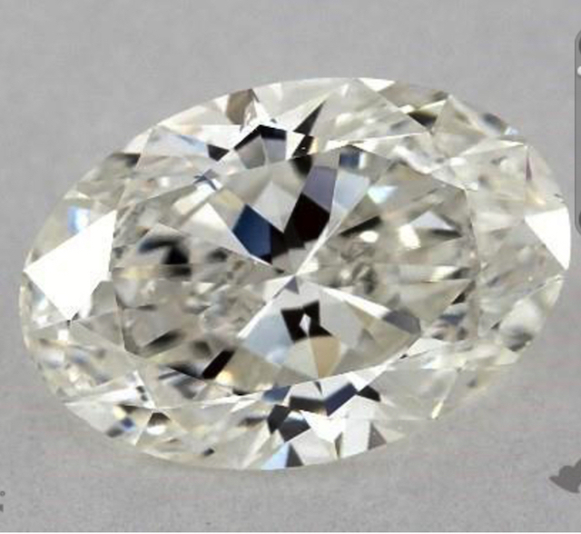 one-carat oval diamonds - H color