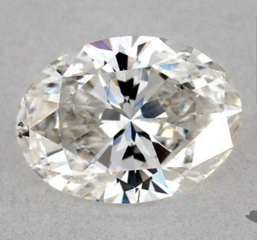 SI1 clarity oval diamond