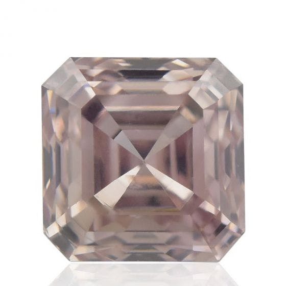 Exquisite cuts and carats up to 5+
