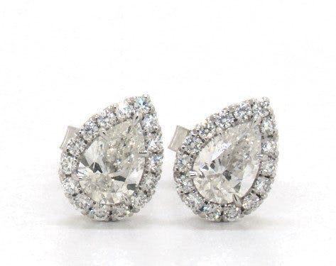 18K White Gold Pear Shape Halo Diamond Stud Earrings