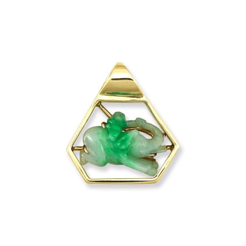 vintage jadeite pendant - estate jewelry