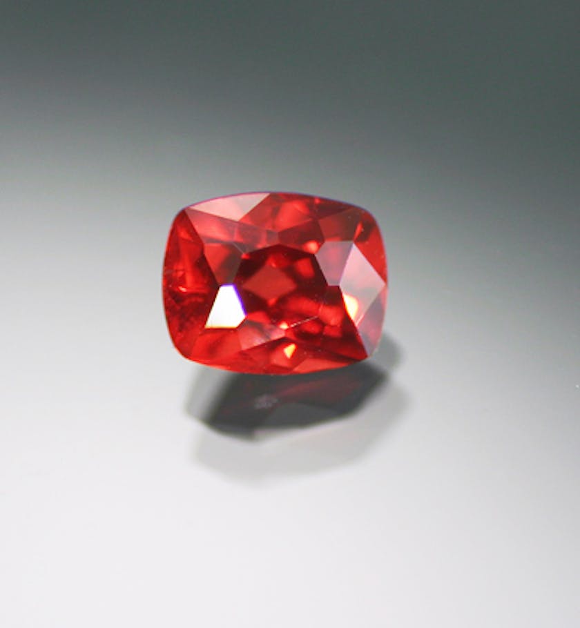 flame spinel - Myanmar