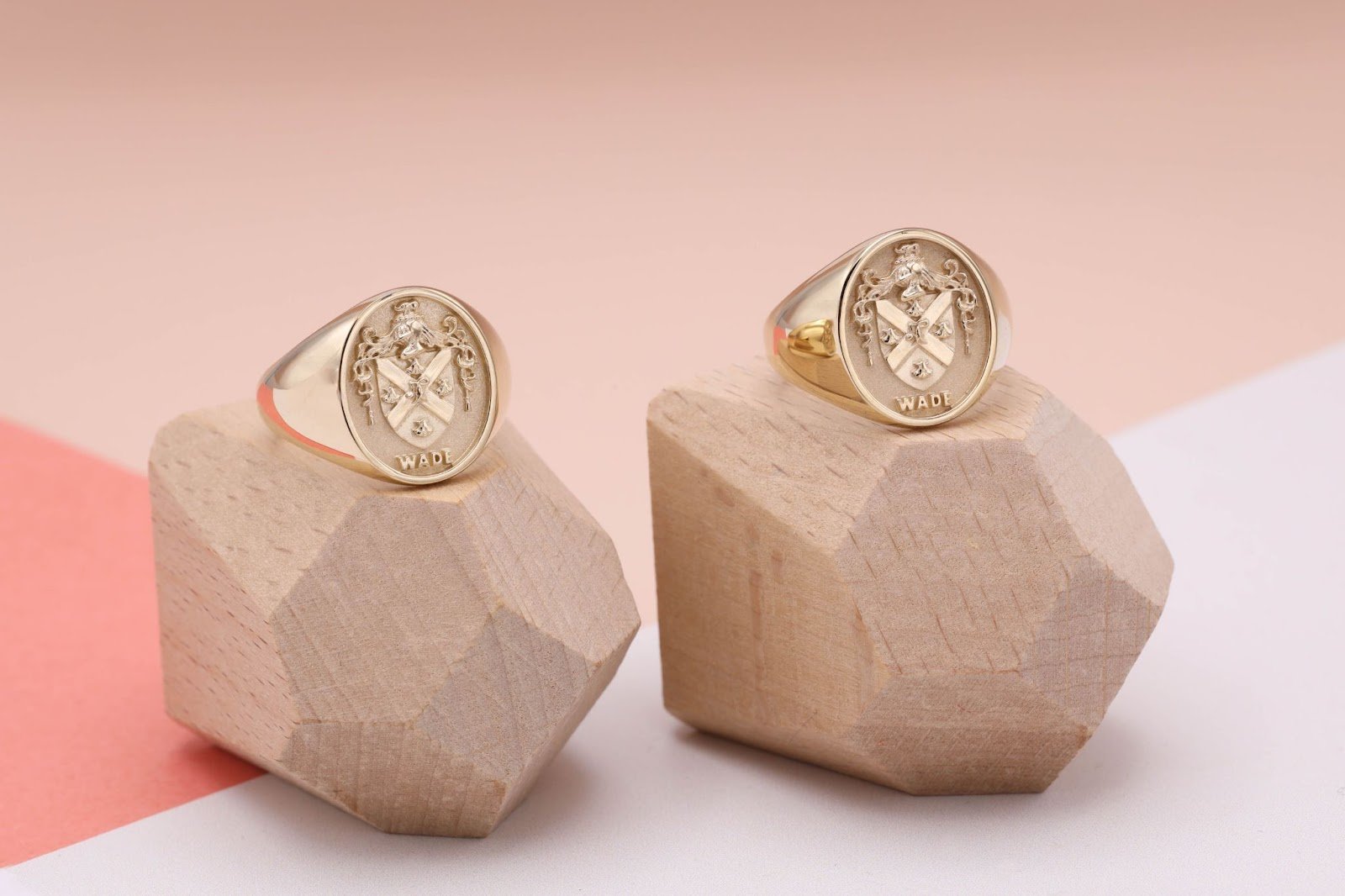 Custom Signet Rings: Buying Guide for 2024