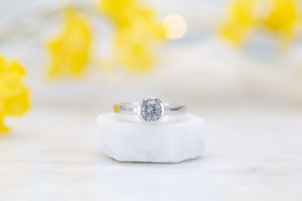 gray sapphire ring CustomMade