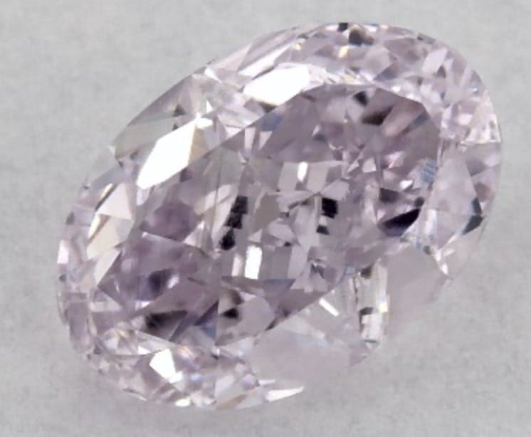 0.50-Carat oval diamond Blue NIle