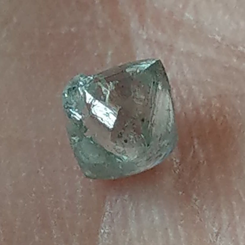 Should I Cut this Natural Green Diamond?
