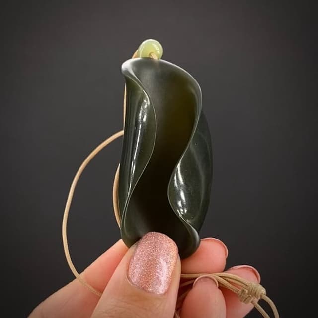 Nephrite Jade Value, Price, and Jewelry Information Gem Society