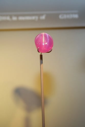 “Bilgore Star Ruby 'Star of Katandru,'” Smithsonian Institution, by Cliff is licensed under CC By 2.0