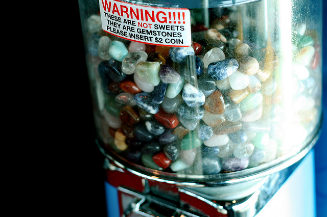 Bold heading. Borders. Clear content. Not sweets, but your mouth is watering. Call to action. Ask for the sale. Pretty effective advertising for these gemstones. “Gemstone Dispenser” by Sarah-Rose is licensed under CC By-ND 2.0