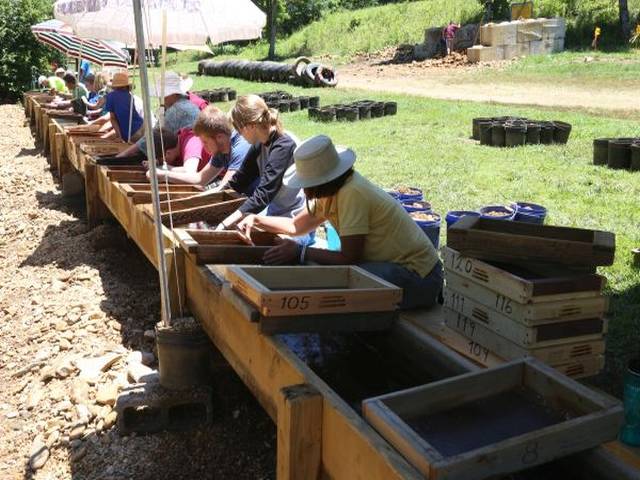 cherokee ruby mine franklin north carolina