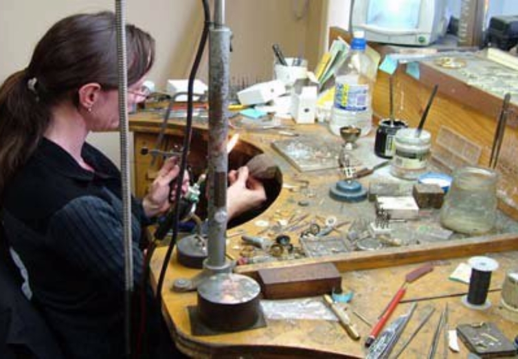 A Tribute to Bench Jewelers International Gem Society