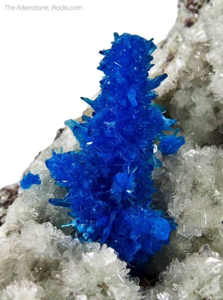 crystallography - acicular pentagonite