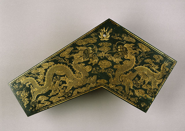 jade symbolism - Chinese chime