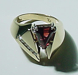rubellite buying guide - ring