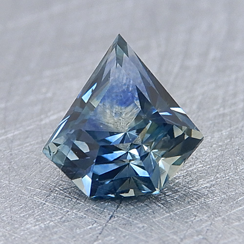 Esempio di taglio Barion di uno zaffiro. Credits: International Gem Society.
