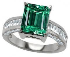 Emerald Gemstone Ring