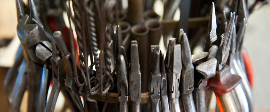 A guide to speciality pliers and cutters used for jewelry making. –  Metalsmith Society