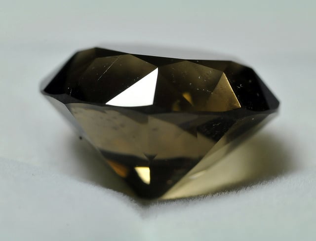 Cut and polished gemstones sale