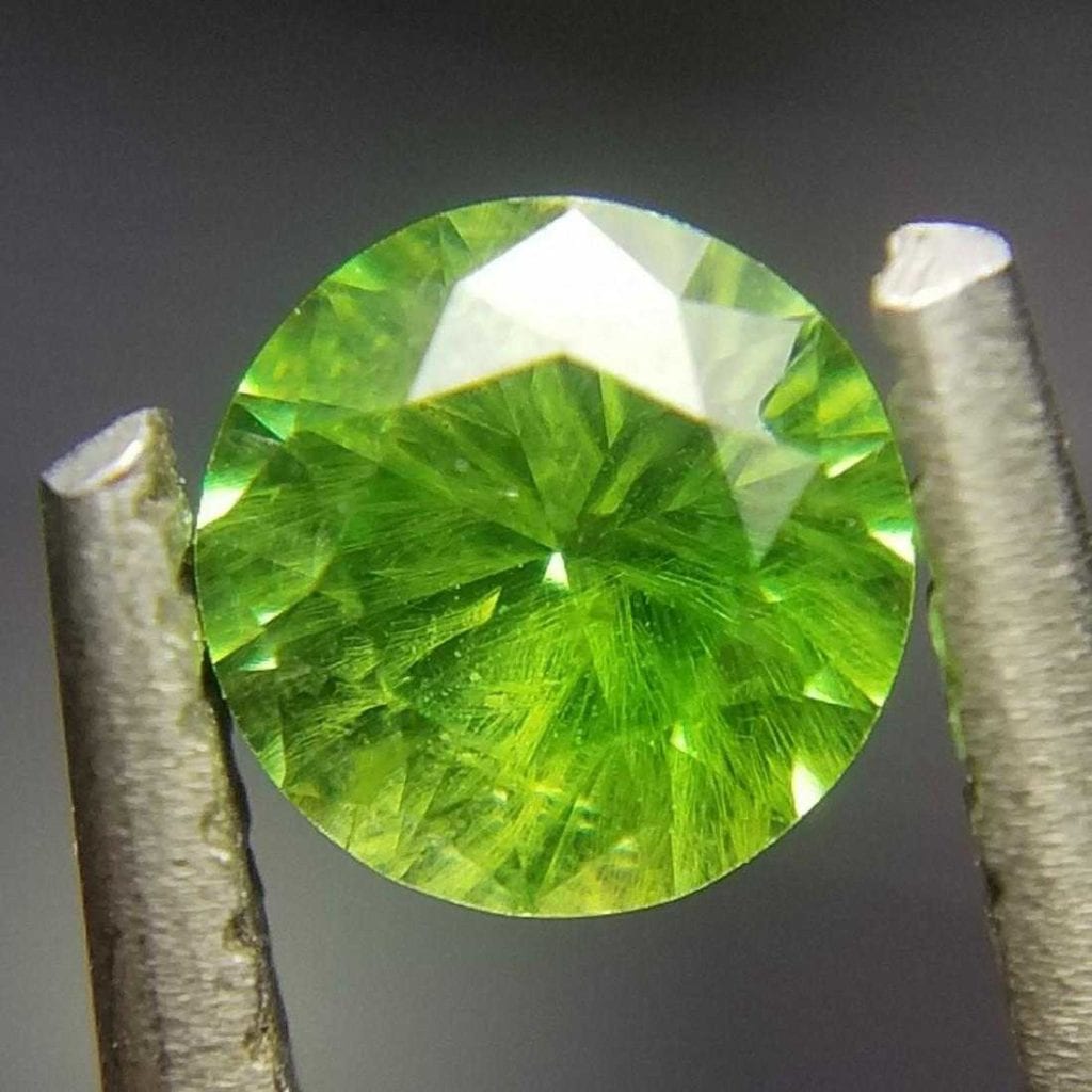 Russian demantoid garnet prices discount