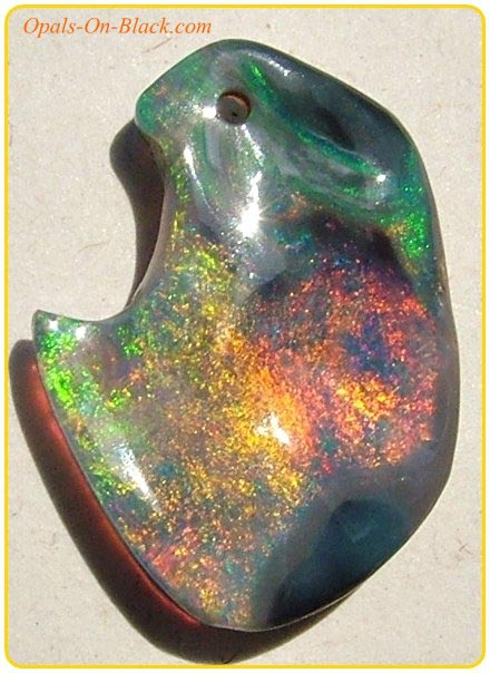 Carving Opals - Lightning Ridge Black Opal