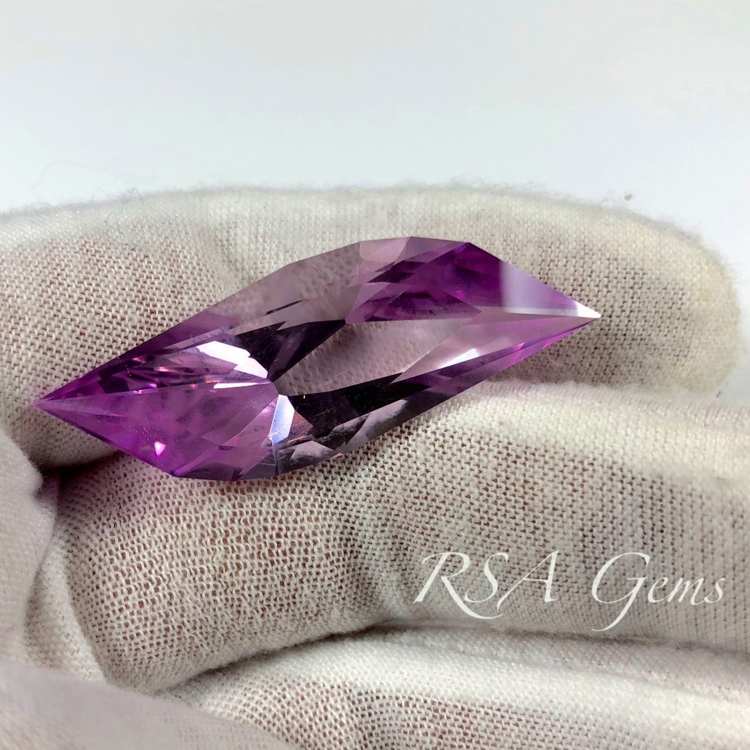 RSA Gems Located in Houston, Texas, RSA Gems serves both domestic and