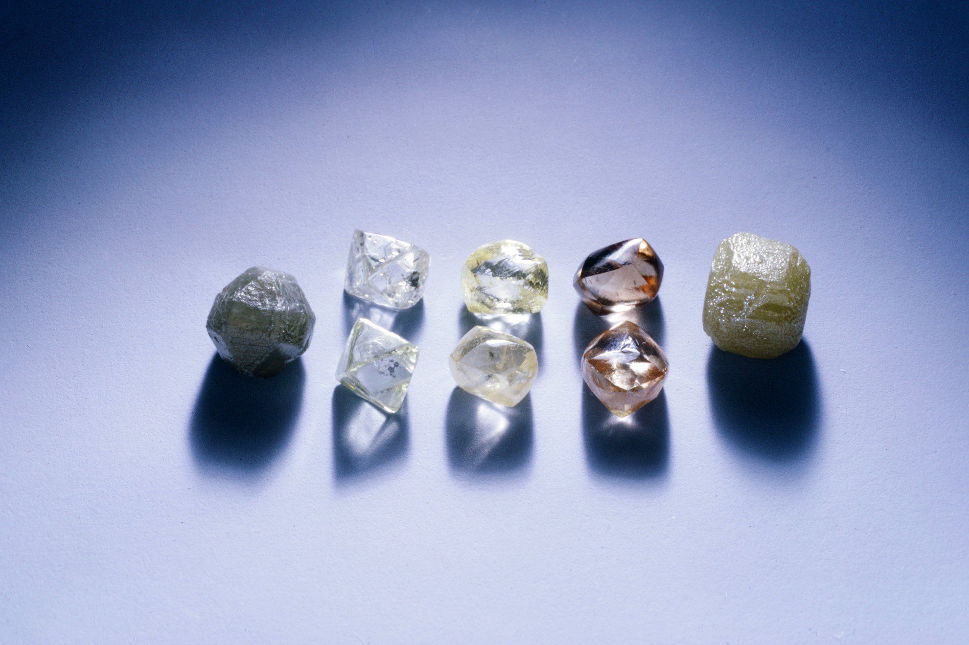 Diamond Natural, Rough, Yellow International Gem Society