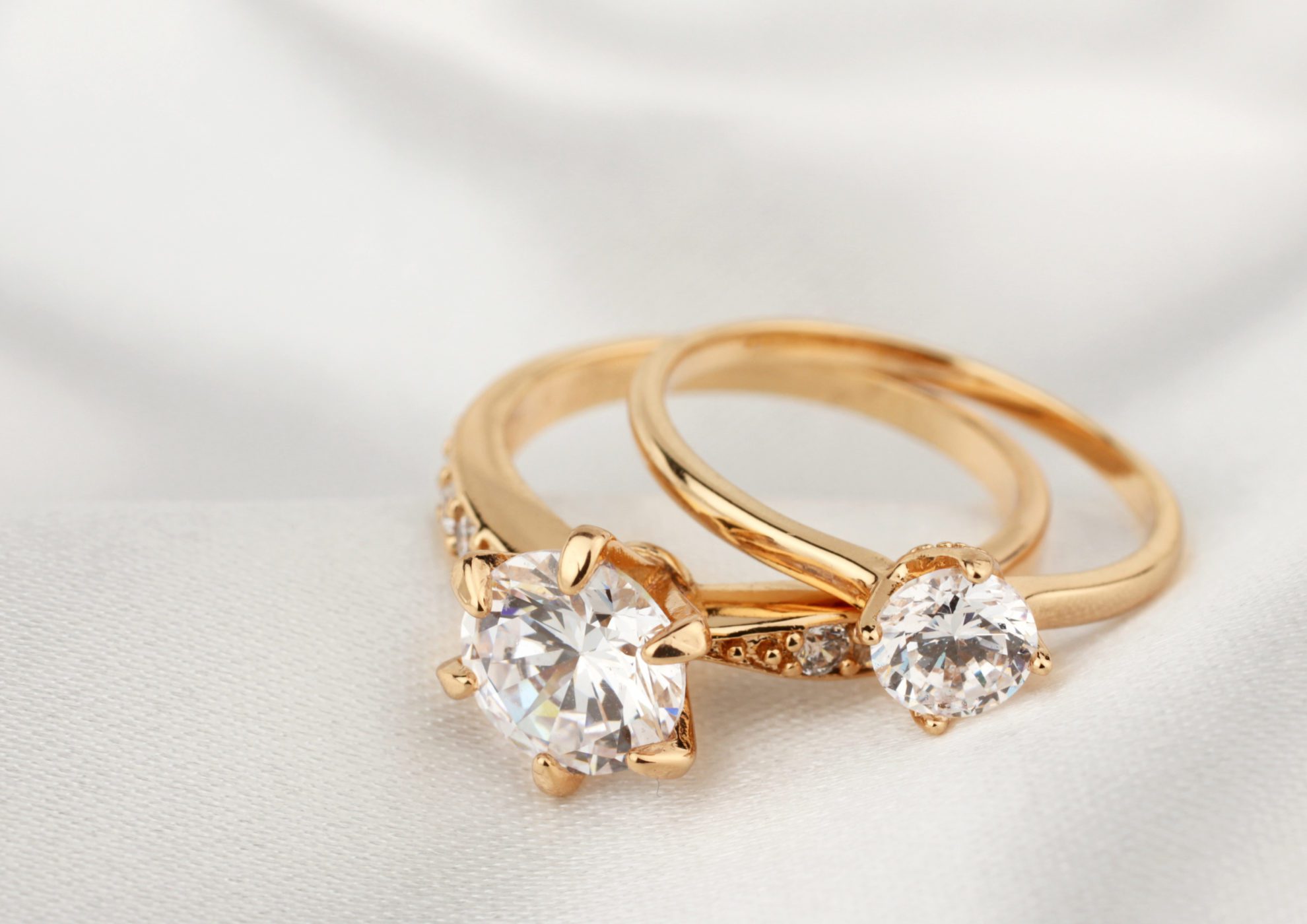 Diamonds Factory Germany, and the UK. Specifically we have stores in Frankfurt, London