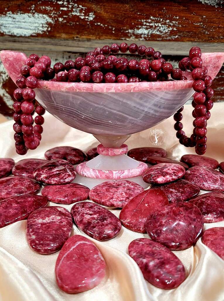 Enchanting Earth - Topeka, KS and worldwide shipping