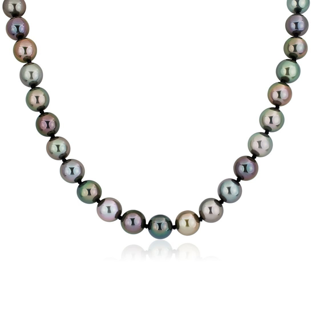 Third Year Anniversary Gift Guide: Pearls - International Gem Society